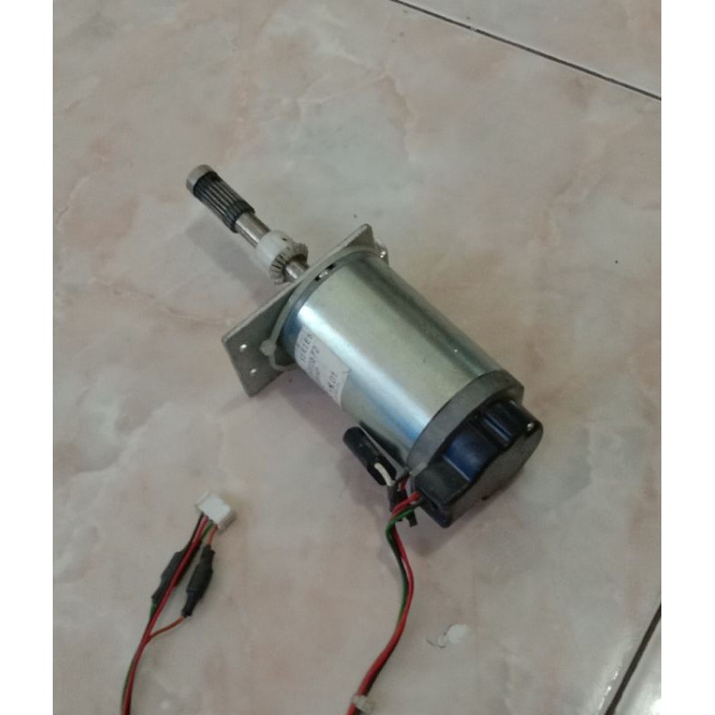 Nidec Dc servo Motor 24V