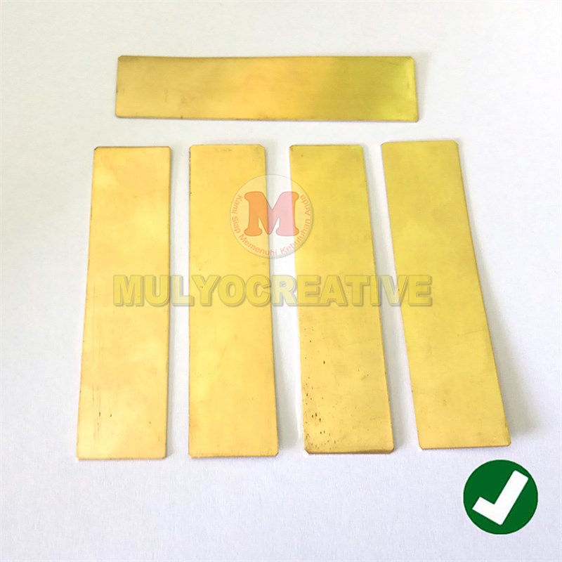 

Plat Name Tag Persegi Polos Bahan Logam Kuningan untuk Nama Dada