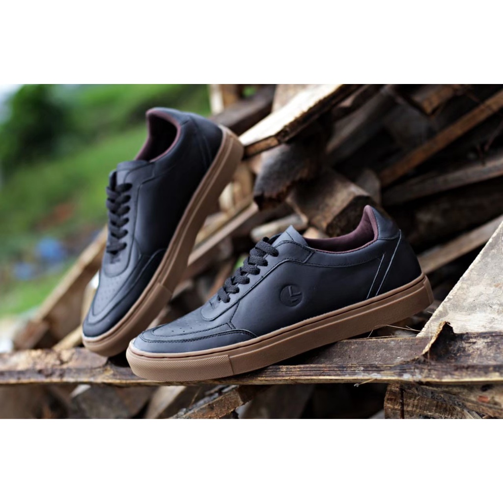 Sepatu Kulit Pria Casual Sneakers GLADIO GUM Sepatu Kulit Terbaru Pria Keren ORIGINAL
