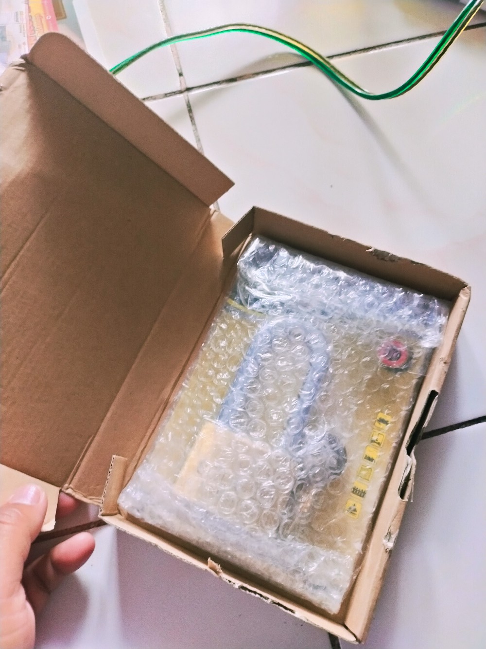 Gembok Soligen 60 Mm Panjang Kuningan Computer Key