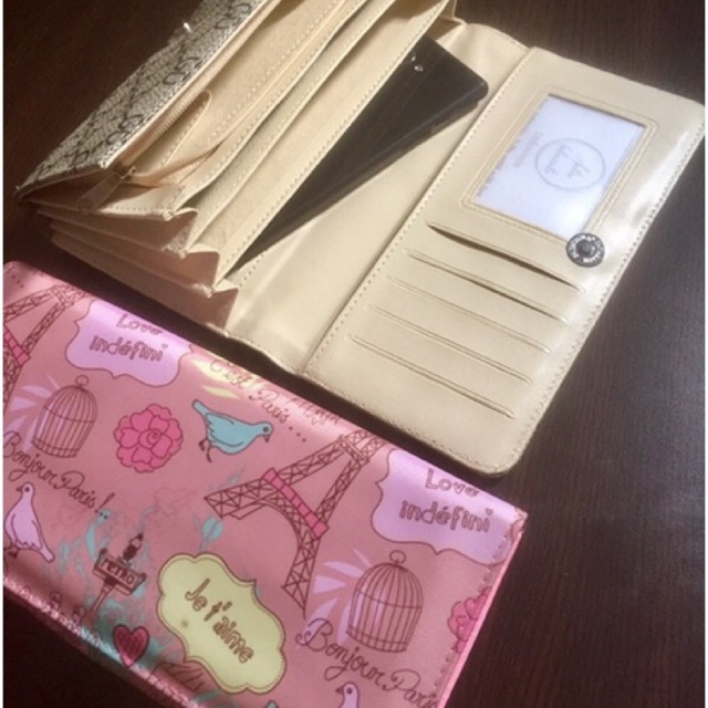 Dompet wanita model kipas klasik bahan kulit sinteys lokal banyak motif dan corak muat HP #dompet #dompetwanita #dompetcewek #dompetperempuan #dompetema #dompetcoin