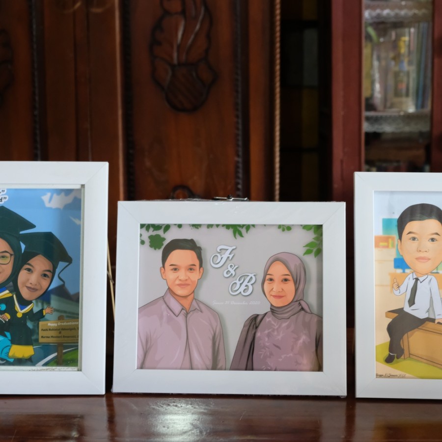 Lukisan vector art 2 wajah plus frame