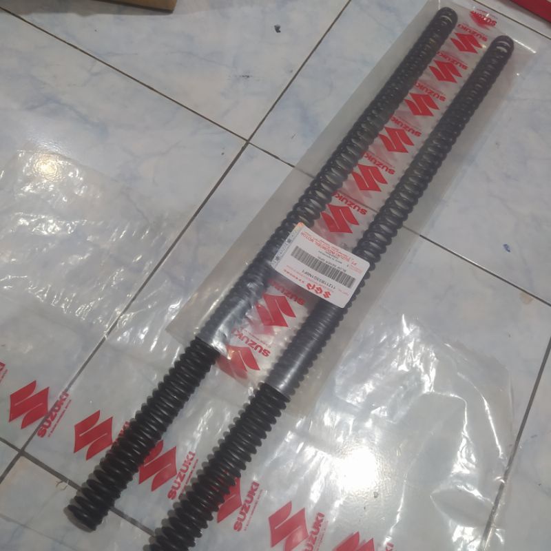 Per Shock Depan SGP )Type TS125 new 1set 2pis