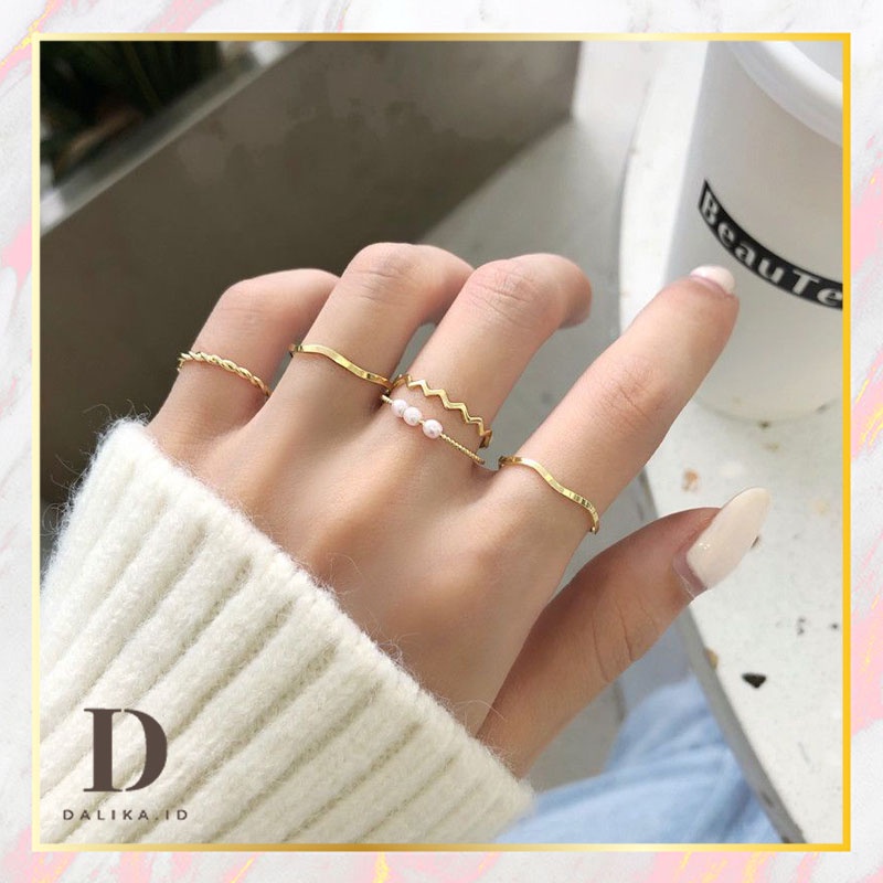 Cincin Set Fashion 5 pcs/set Mutiara Emas Korea Dalika