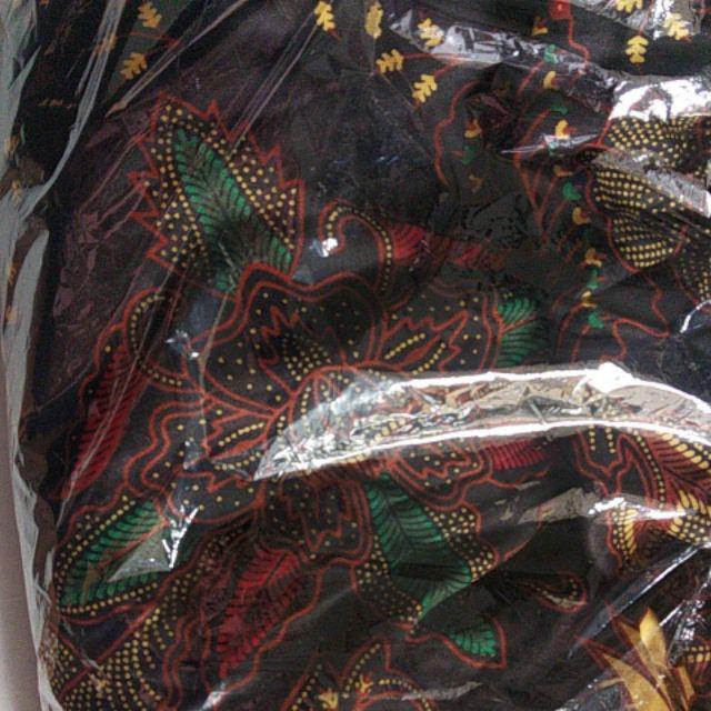 Batik Couple Keluarga Sania Ruffle Ori Ndoro Jowi Kupu Kuning