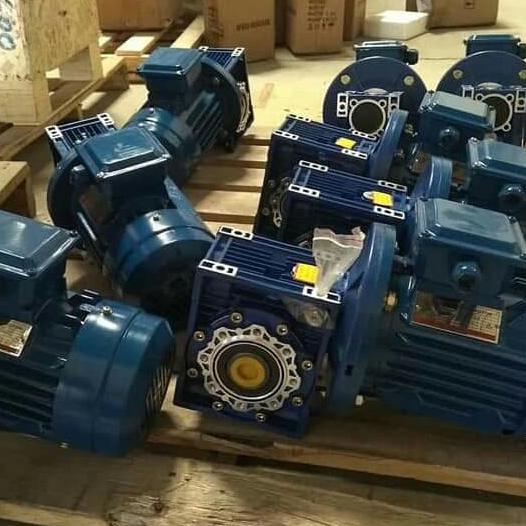 Worm Gear Motor Nmrv 050 Set Dinamo 0.5 Hp 1/2 Hp 0,37 Kw Nmrv 050 Termurah
