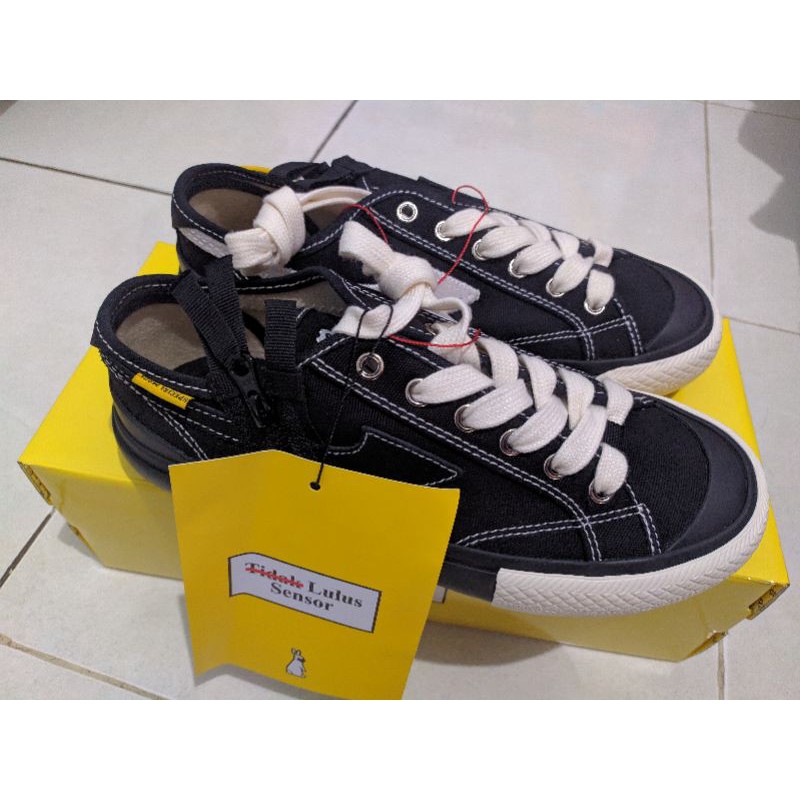 Compass #FR2 Proto V2 Edisi Indonesia Low Size 38