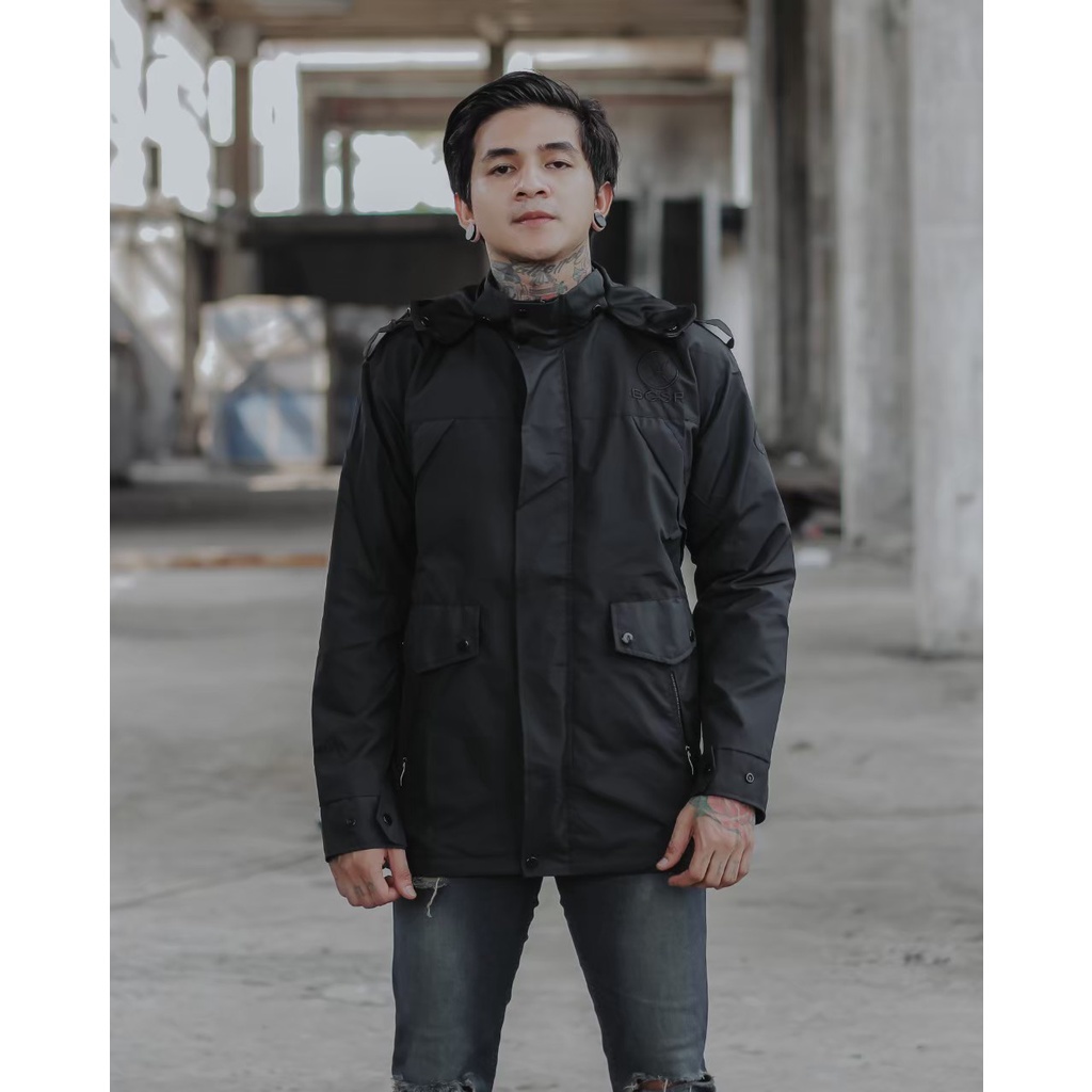 Jaket Parasut Pria Waterproof Jaket Distro Pria Original Jaket BGSR Original Pria