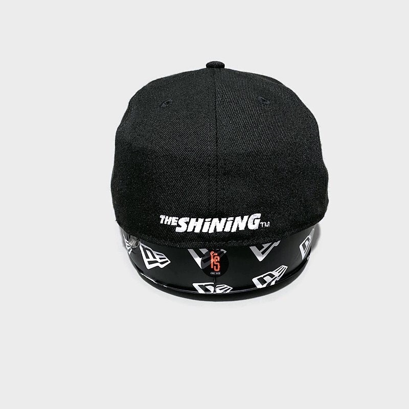 TOPI NEW ERA ORIGINAL 5950 ROOM 237 THE SHINING BLACK