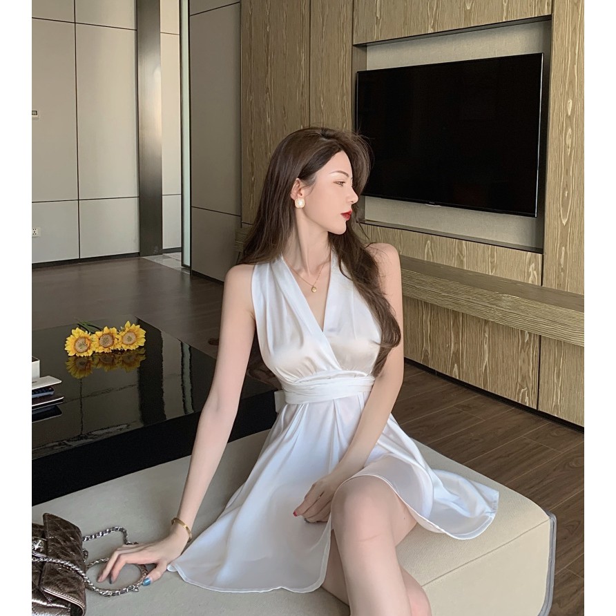 Suhao Superfine Rok Pendek Gaya Perancis Musim Panas Gaya Baru Off-Sleeve Strap Neck V-Neck Gaun Pinggang Tanpa Lengan Wanita