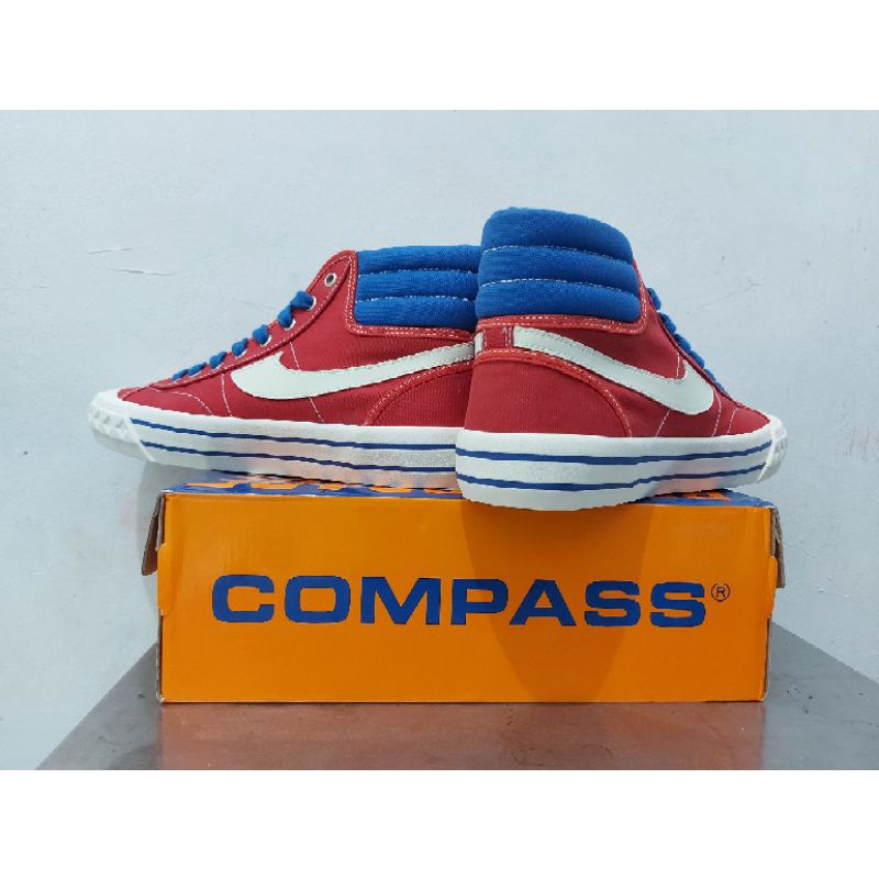 Sepatu Compass Retrograde Retailer High