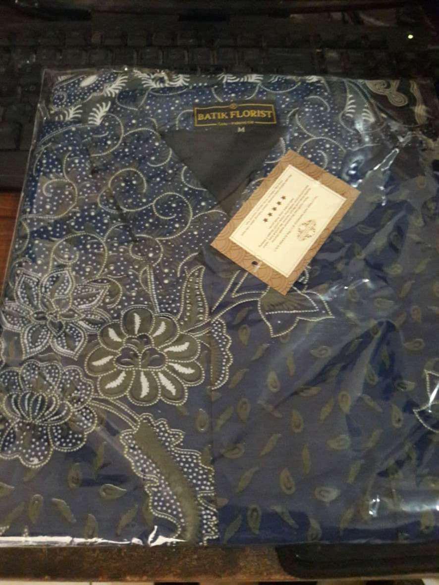 Mahadewa Biru Pendek Kemeja Batik Pria Full Furing Bahan Katun Sragenan