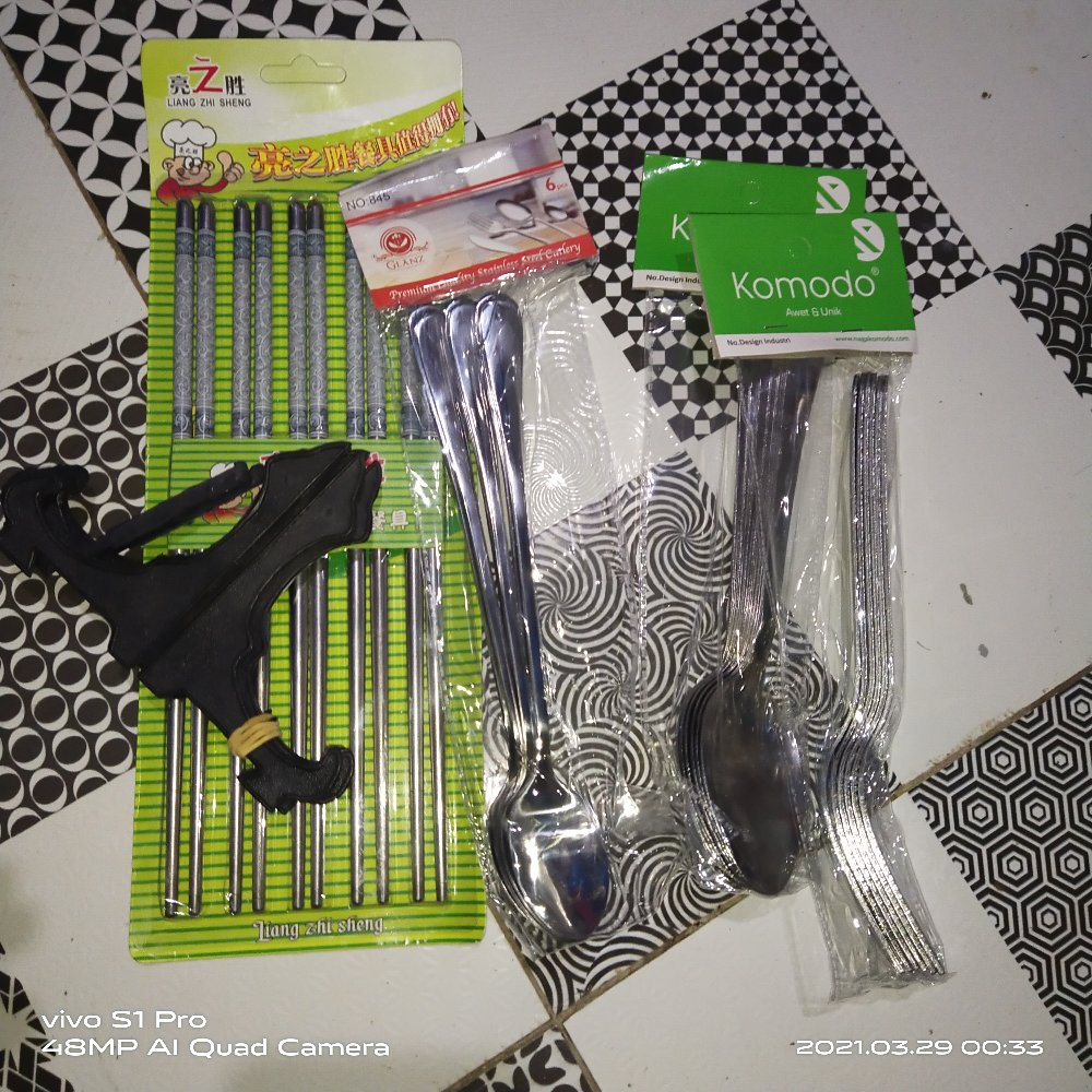 10 Pcs Liang Zhi Sheng Stainless Steel Chopsticks - Motif