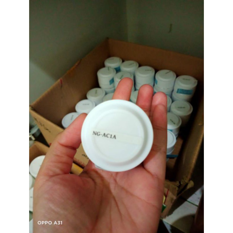 NavagreenAcne_K.pagi