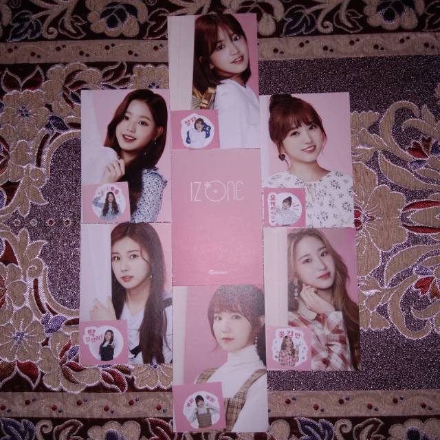 [Official] IZ*ONE IZONE x Gmarket postcard + sticker