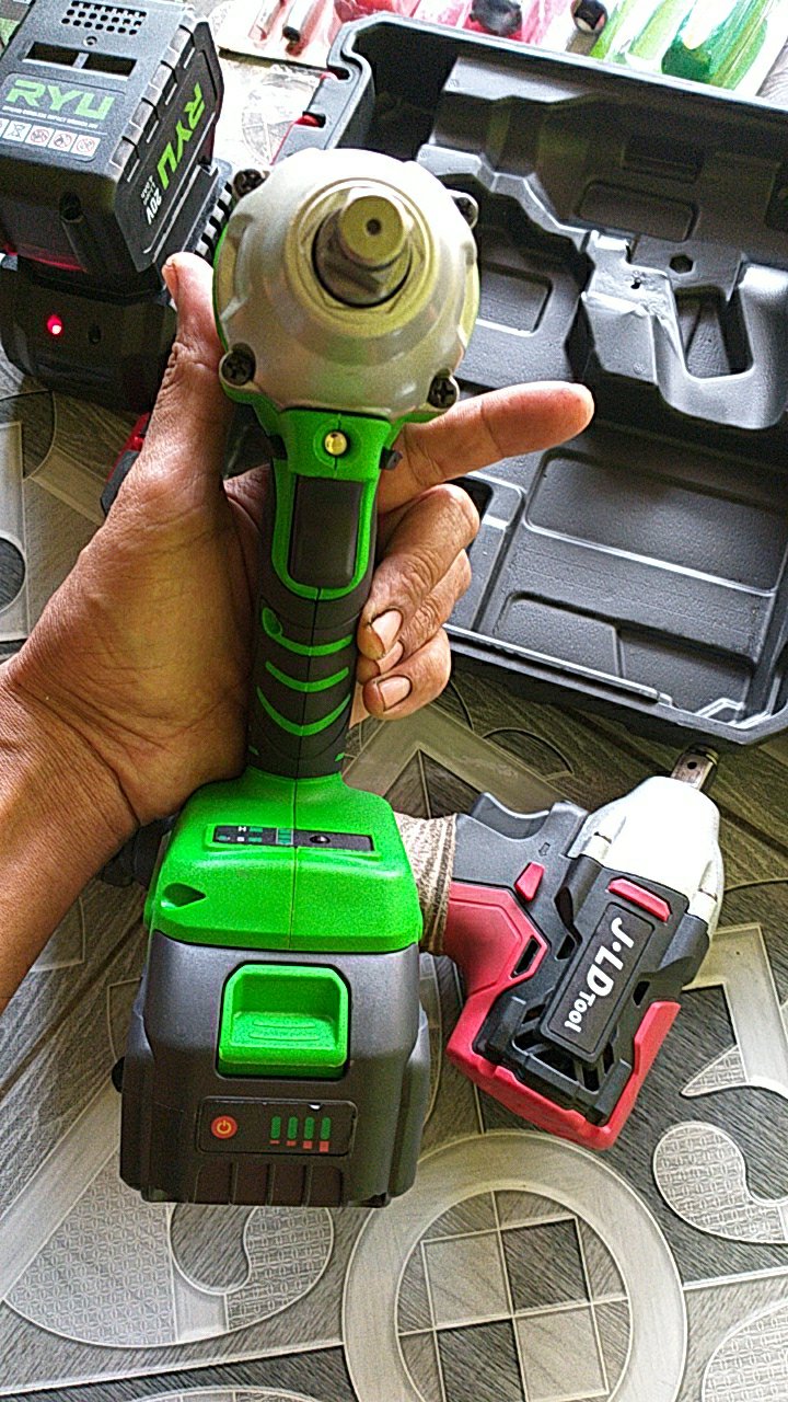 Mesin Impact Wrench Ryu Rcw 20v Cordless Wrench