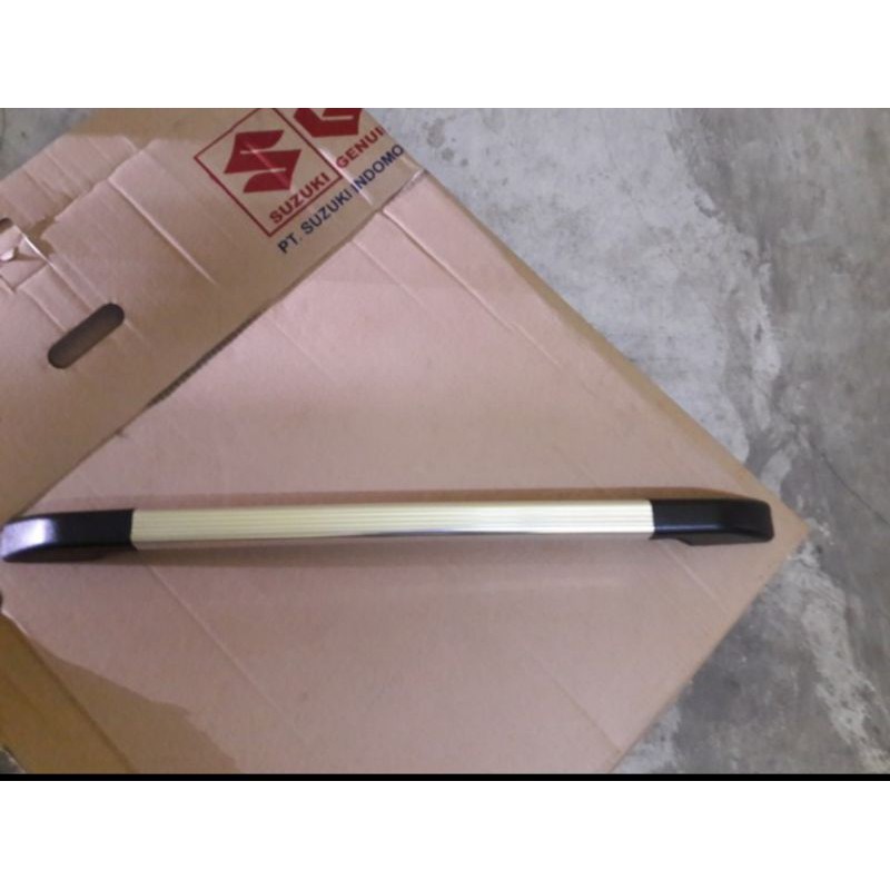Handel pintu back door / handel pintu bagasi Karimun kotak