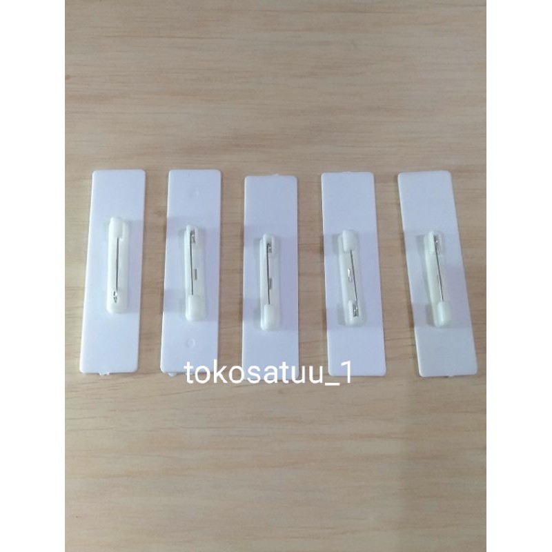 

bahan name tag plastik putih