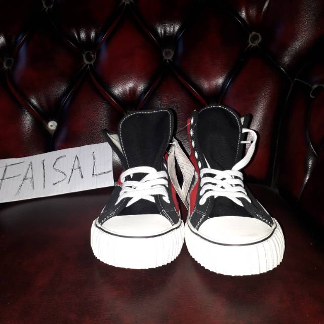 Pf Flyers
