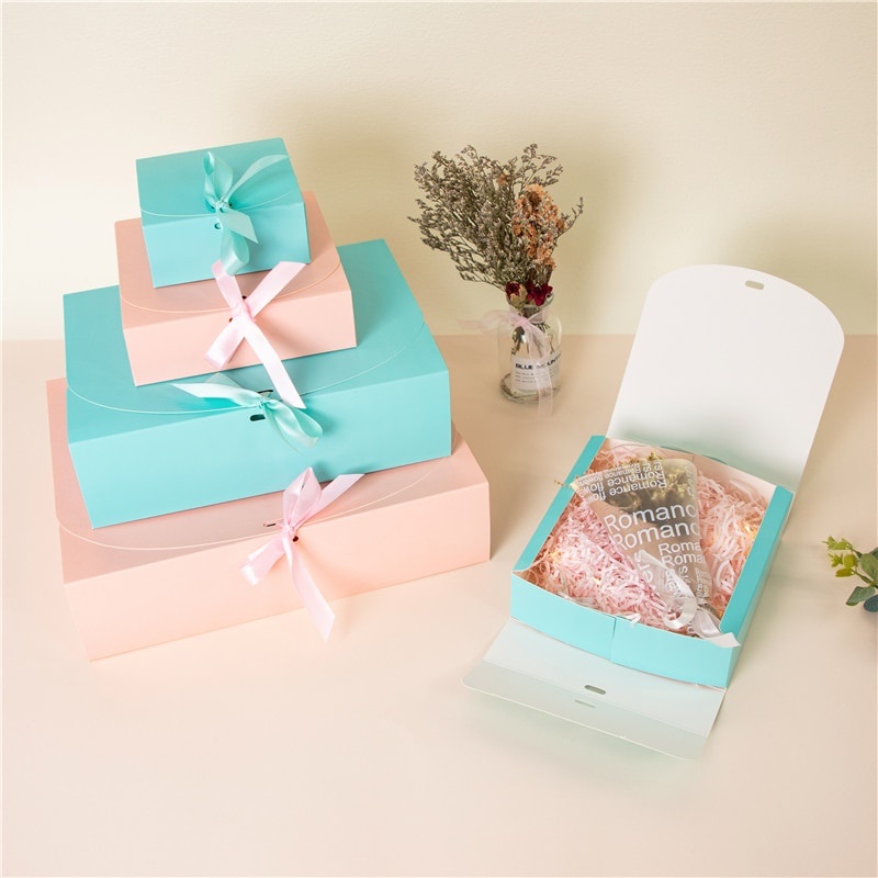 

Gift Box Kotak Hadiah Tempat Baju Bingkisan XL Dus Hampers Sauvenir Box (3pcs)