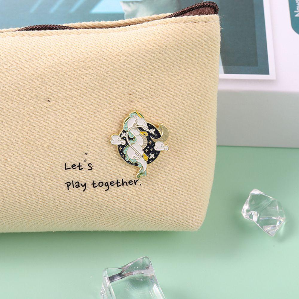 Needway Hewan Lencana Pin Warna-Warni Dekorasi Perhiasan Aksesoris Perjalanan Peringatan Desain Hewan Pakaian Kerah Pin Logam Enamel Bros