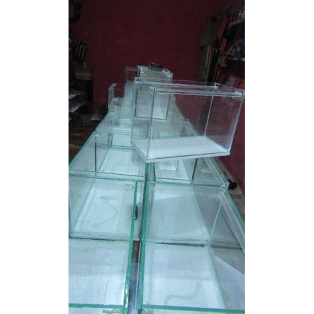 aquarium 25x15x20 plus penguat dalam