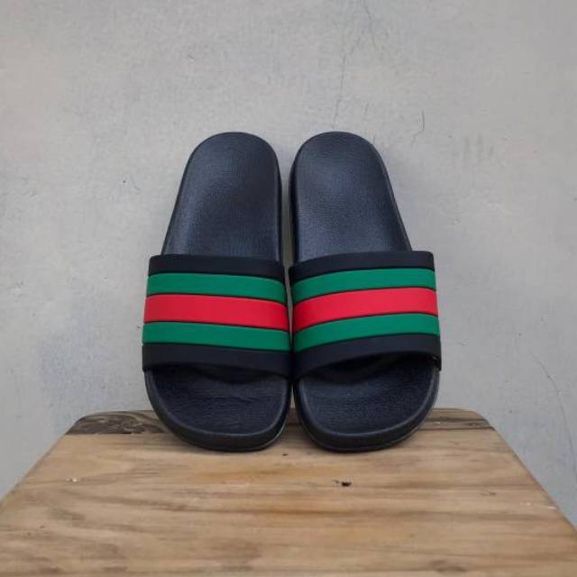 sandal slip on gucci