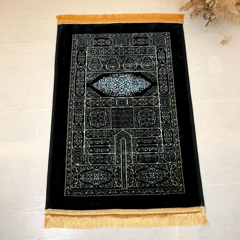 Sajadah Tebal Anti Slip Model  | BUSA KISWAH | 75x110 cm Dewasa Kado Guru Souvenir Umroh Haji