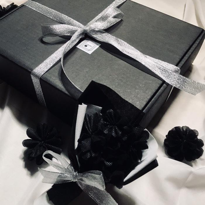 

Termurah!! KODE-655 BIG GIFT BOX AESTHETIC COWO