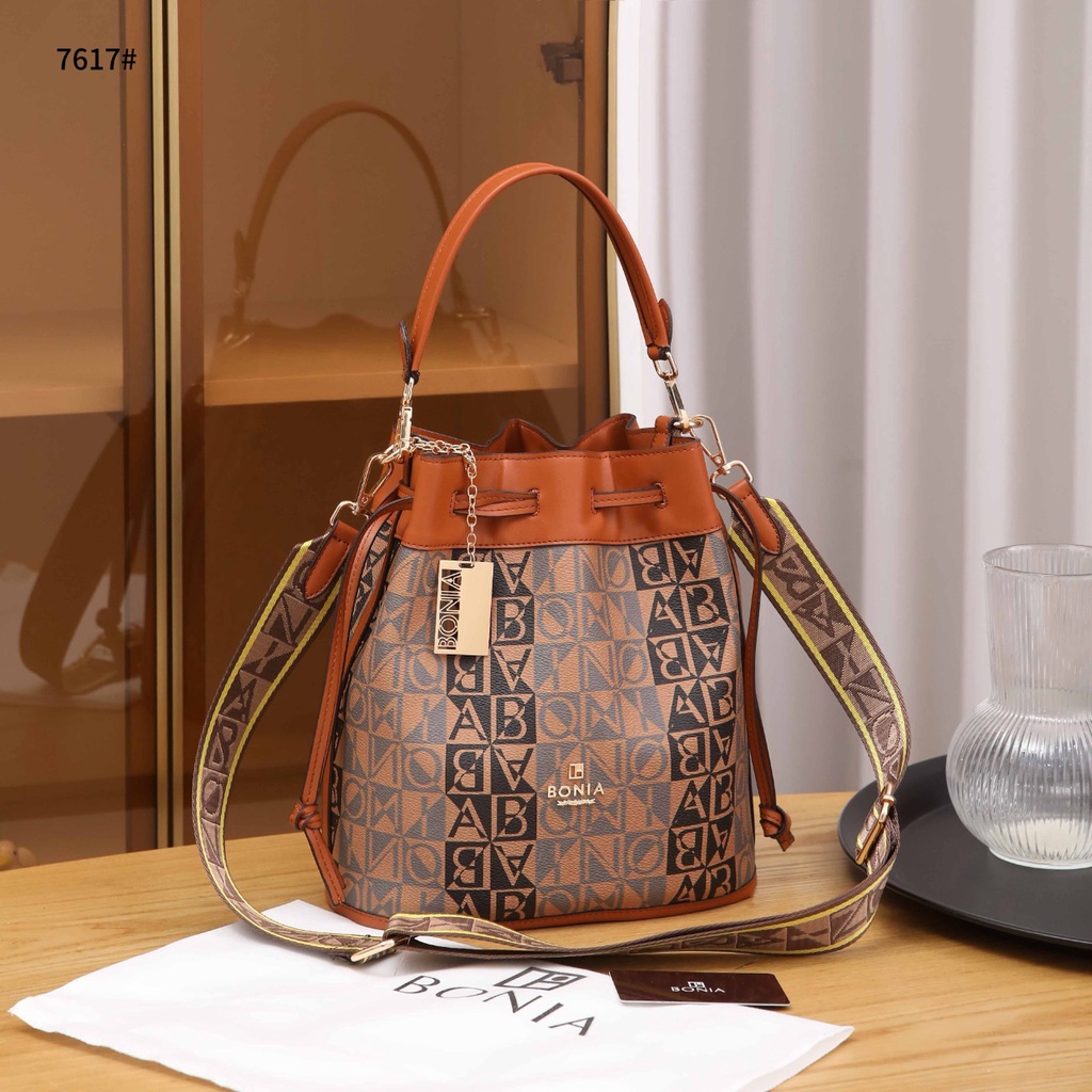 BOBucket Bag 7617