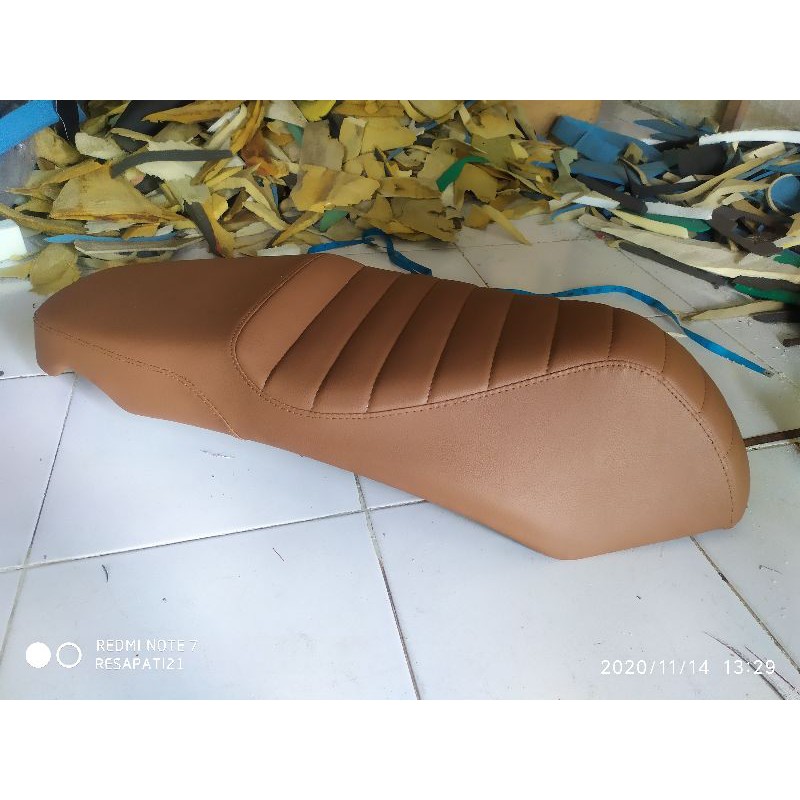 Jok Custom Scoopy FI
