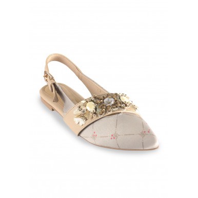 PVRA X RIA MIRANDA VANNA ANYAR