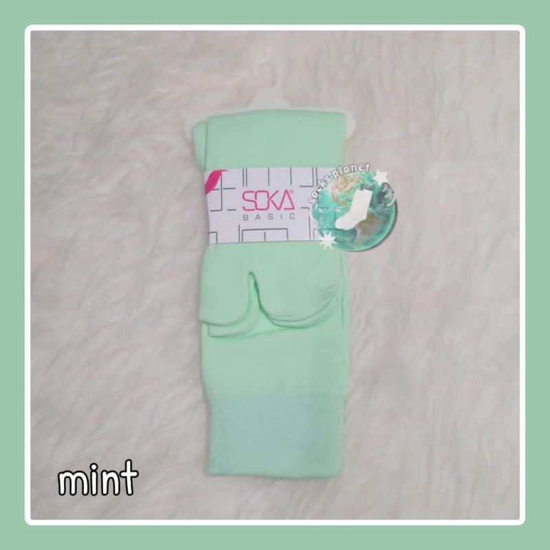 [1 PASANG] ORIGINAL SOKA Basic Jempol Kaos Kaki Wanita Hijab Muslimah Murah Size M dan L Termurah Murah Diskon Polos Haji Umroh Warna Kulit dll Size M Pendek size L Panjang Nilon Nylon Kauskaki Kaus Kaki Kaoskaki Krem Cream Skin Series Soka Socking-Mint