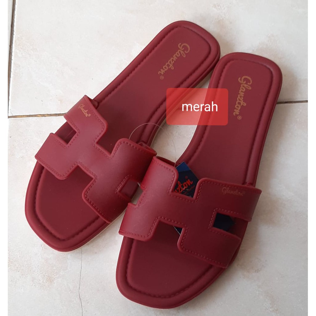 Sandal Flat Wanita Casual/Sandal Jelly Slip Polos/Motif H