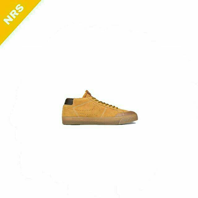 blazer chukka
