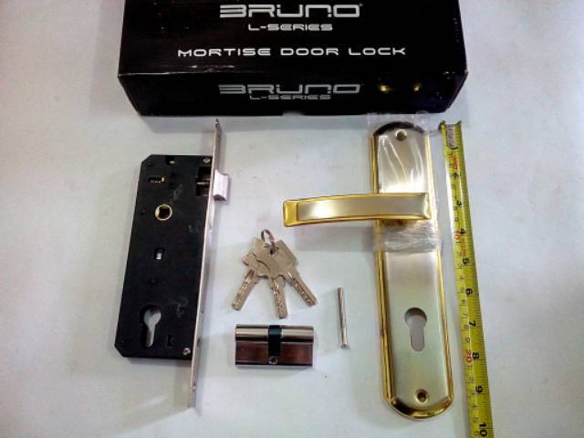 Kunci Pintu Besar Bruno