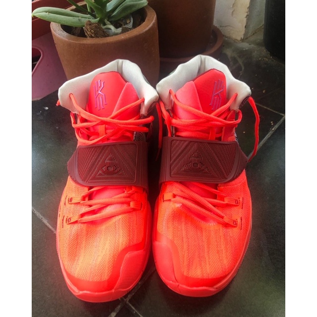 NEGO Sepatu basket Sneakers Nike Kyrie 6 Berlin Original size 46