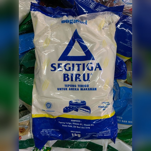 

Tepung terigu segitiga