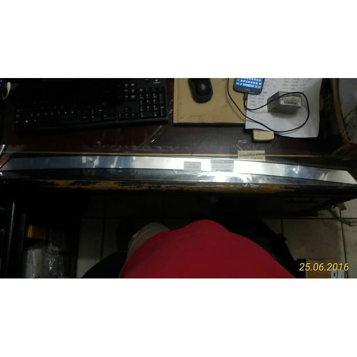 Sticker stiker kap mesin chrome NISSAN SERENA C24