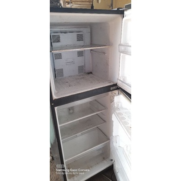 RAk Tatakan bekas kulkas PANASONIC 2PINTU TIPE NR-B 229 N,NR-B 221
