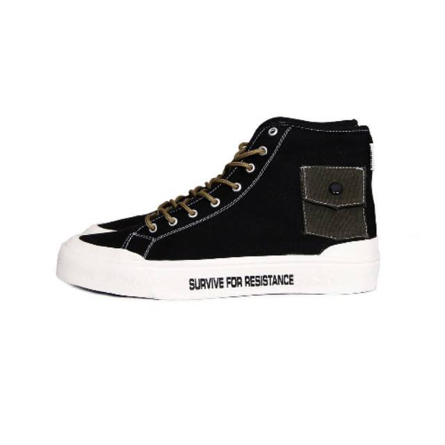 Poison Street Vague Pocket Clasic