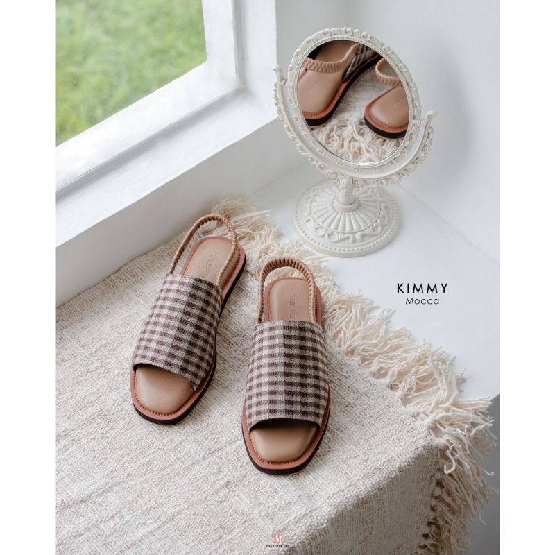 SANDAL SLIP ON SANDAL KIMMY Damelia Melstore jkt official store