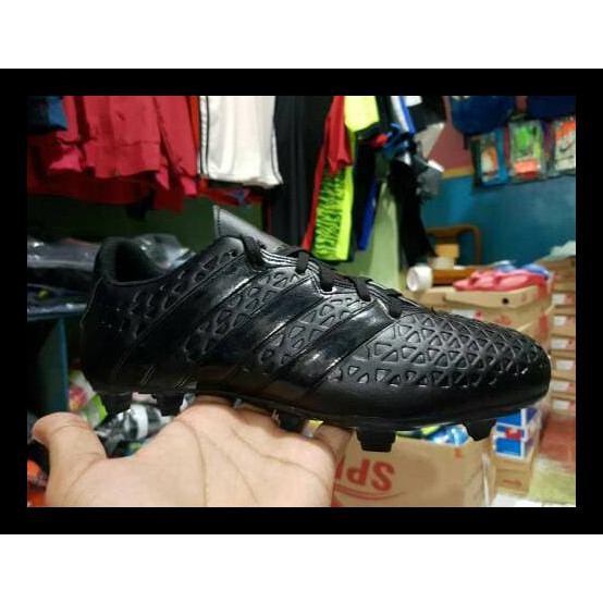 PRODUK BAIK SEPATU BOLA ADIDAS ACE 16.3 FULL BLACK_GRAD ORI HOT SALE