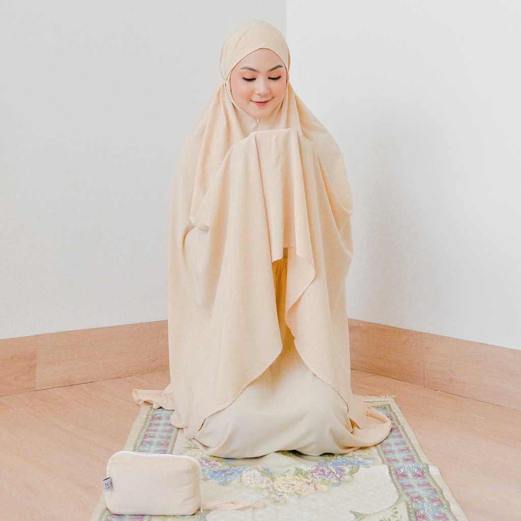 NUNA Travel Prayer Set Creamy MUKENA