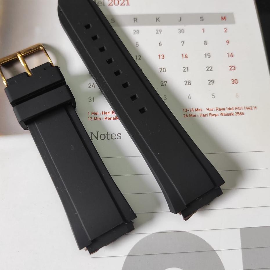 Keluaran Terbaru.. Tali Jam Tangan Guess Rubber Strap Jam Tangan Guess  W1053L1 W1053L2 W1053L3 W105