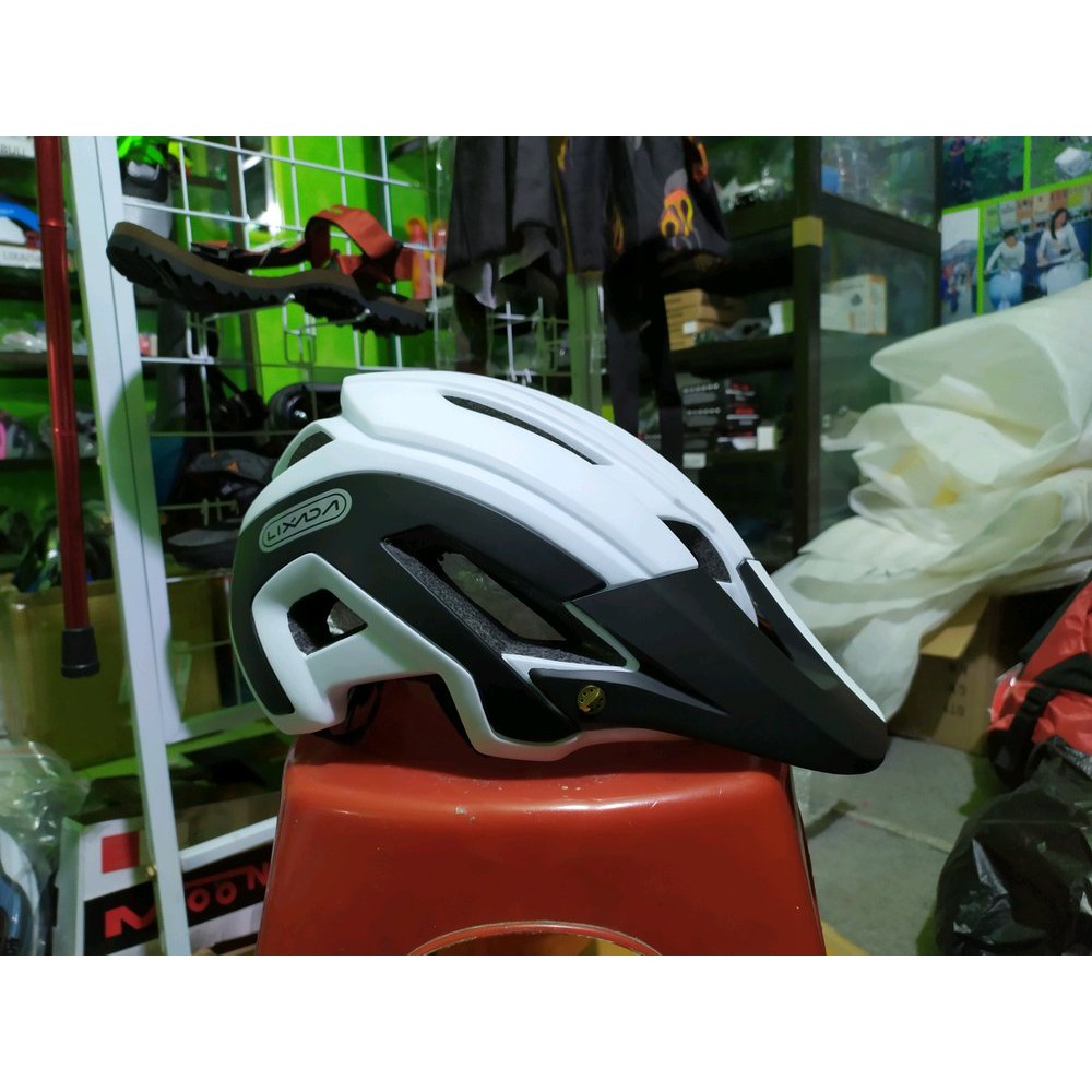 helm sepeda lixada terbaru Murah