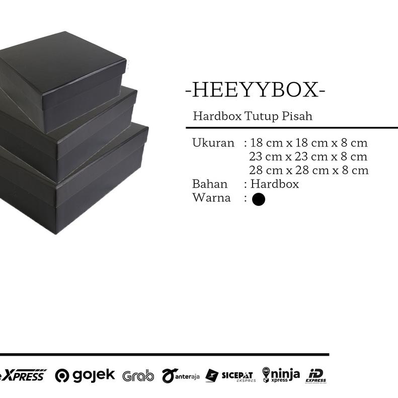 

★ hardbox polos black all in siap dipakai lsg order yaa! tersedia 3 size small medium large ♕