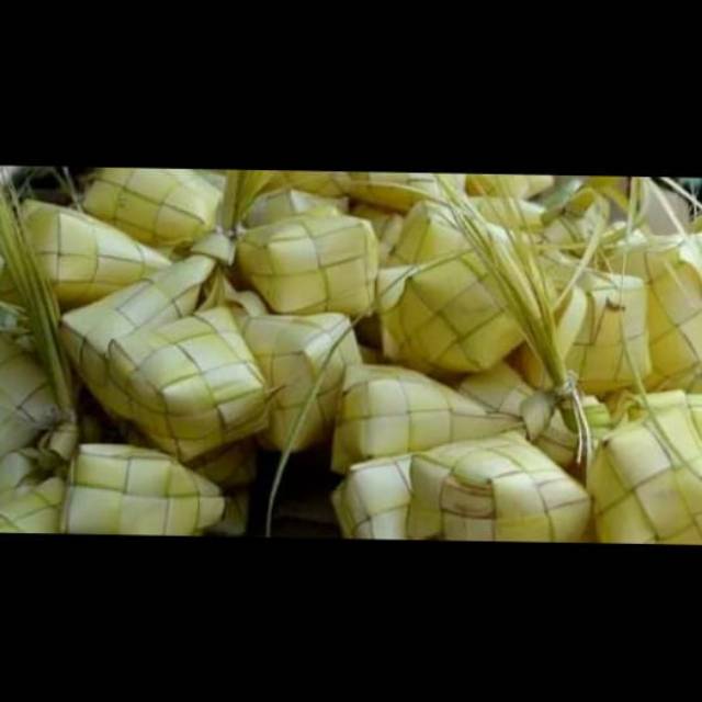

Ketupat tidak dijual
