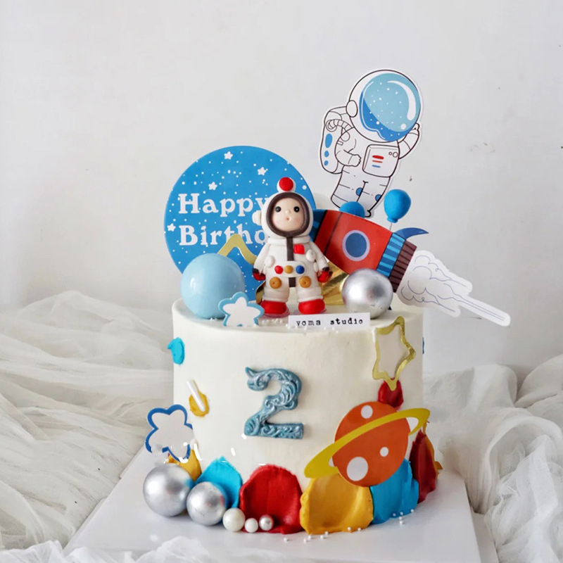 Astronaut Spaceman Theme Cake Topper Kids Favors Baby Shower Birthday Party Cake Decorations