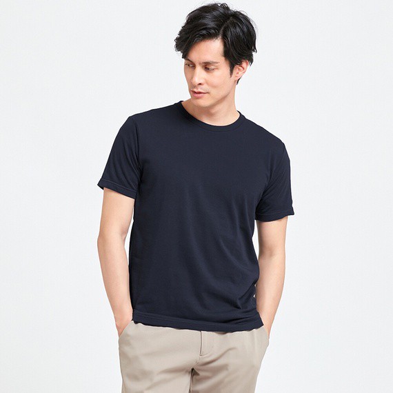 T-shirt Kaos Polos UNIQLO 100% ORIGINAL - NAVY